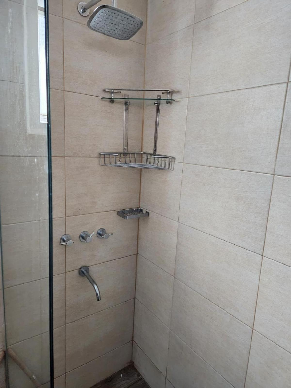 Departamento Ubicadisimo Calle Chile Con Estacionamiento Incluido Capital Mendoza 2 Lägenhet Exteriör bild