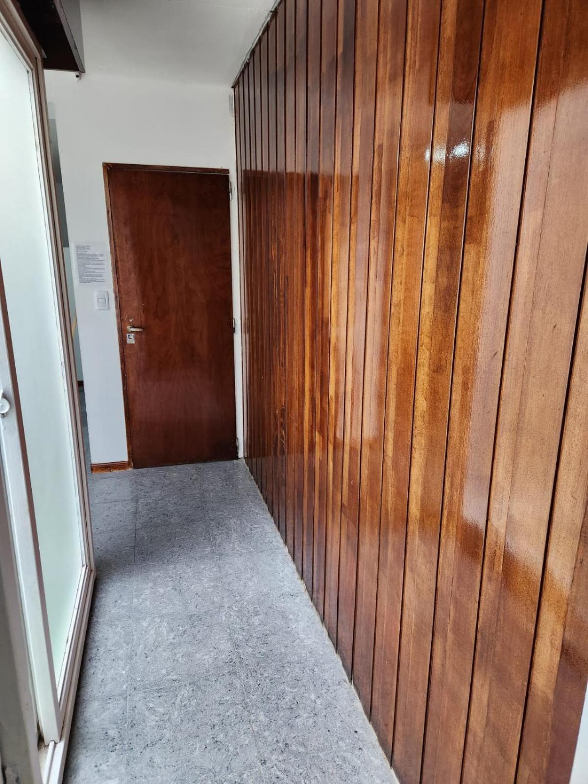 Departamento Ubicadisimo Calle Chile Con Estacionamiento Incluido Capital Mendoza 2 Lägenhet Exteriör bild