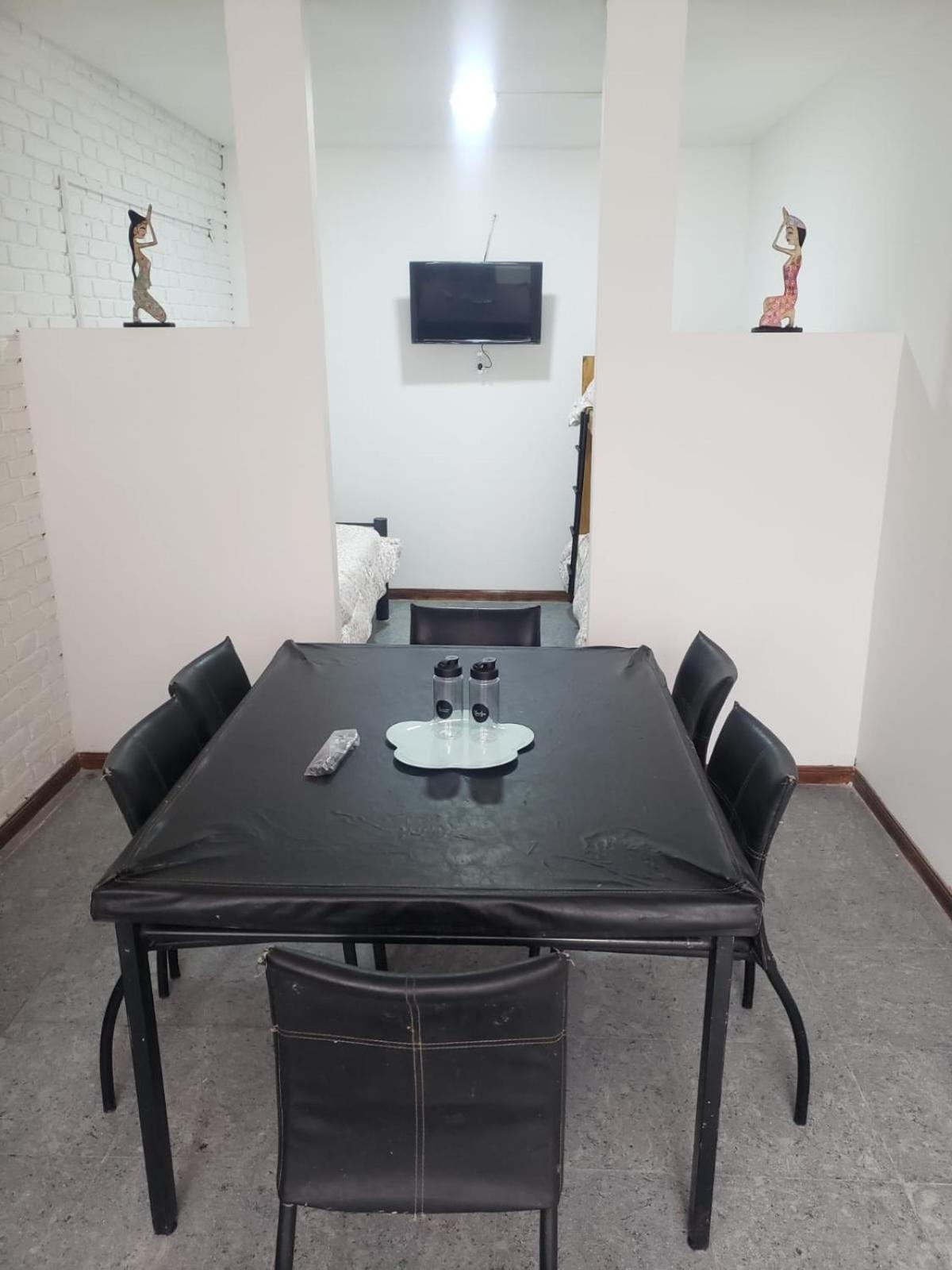 Departamento Ubicadisimo Calle Chile Con Estacionamiento Incluido Capital Mendoza 2 Lägenhet Exteriör bild
